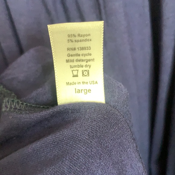 Savi Mom Nursing Gown - Picture 5 of 6